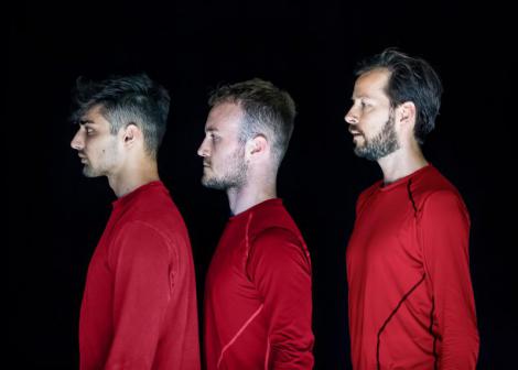 Charlie Brittain, Milan Tomášik: NEDOLOČENA FREKVENCA (1) 1