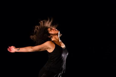 DIALOG IV: MOYA (1) 1