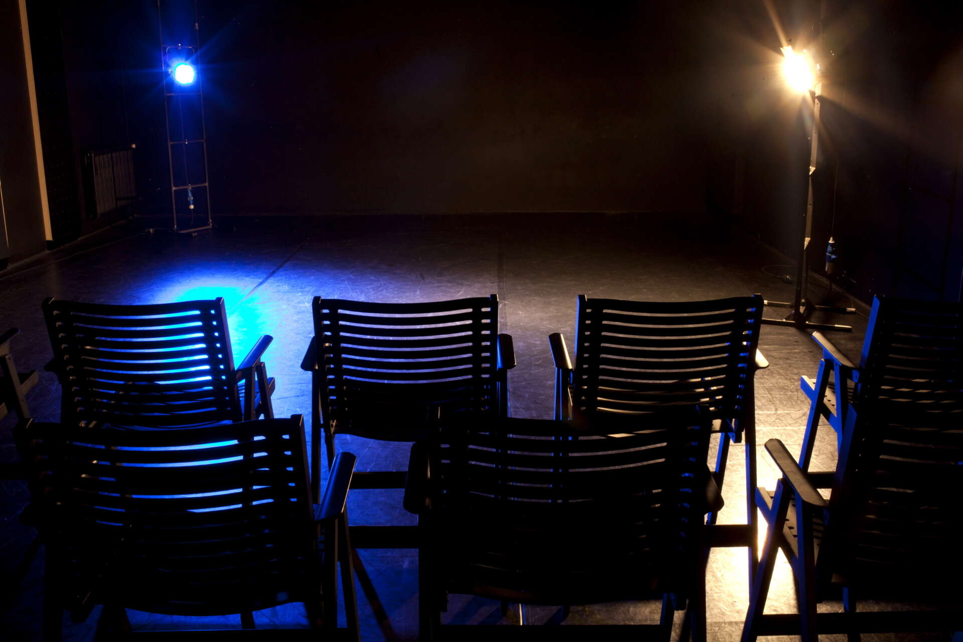 Crni studio foto miha fras 004